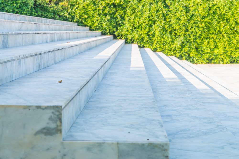 staircase-concrete-2048x1367.jpg